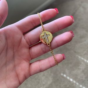 Adjustable gold cross bracelet!
